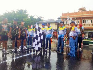 Lanal Ternate Selenggarakan Lomba Halang Rintang Laut Di Pantai Falajawa