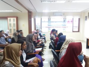 40 Mahasiswa UT Ikuti Kegiatan Sosialisasi Pasar Modal dan Pelatihan Cara Sehat Berinvestasi Saham