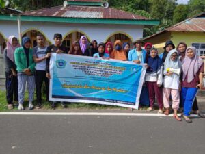 Pengurus Himatika STIKIP Ternate Gelar Wisata Ilmiah dan Bakti Sosial di Tikep