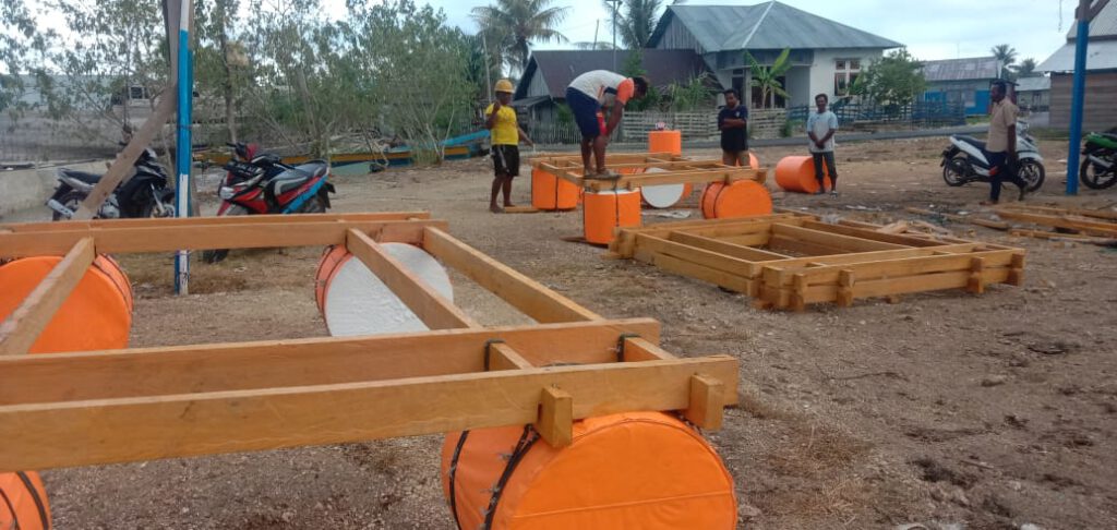 Kades Loleo Adakan Lima Unit Rompong Untuk Meningkatkan Perekonomian Warga Nelayan