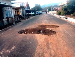 Ada Jalan Tak Terurus, Dikampung Halaman, Muhammad Senen
