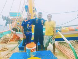 Penyelamatan Dua Warga Tutuhu Selatan Barat yang Hanyut di Perairan Morotai