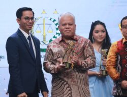 Kejaksaan Agung Terima Penghargaan Kolaborasi Strategis dalam Penanganan Korupsi dari iNews