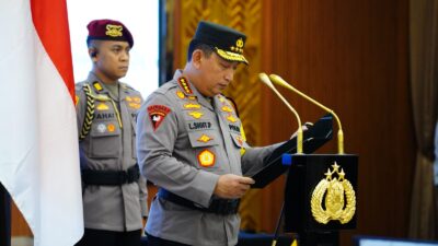 Kapolri Pimpin Sertijab Kapolda Sumbar Irjen Pol Dr. Gatot Tri Suryanta