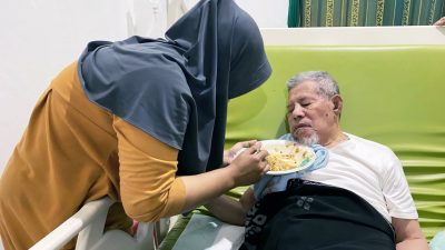 Eks Gubernur Maluku Utara, Abdul Gani Kasuba, Akan Kembali ke Rumah Tahanan