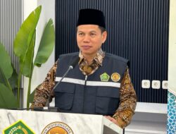 Kemenag Tekankan Peran Krusial Petugas Embarkasi dalam Kelancaran Keberangkatan Jemaah Haji Gelombang Kedua