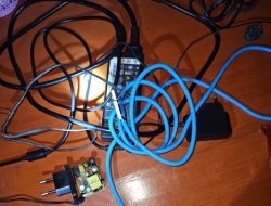 Voltasi Listrik Naik Hanguskan Peralatan Elektronik Warga, PLN Ternate Lamban Tanggap!
