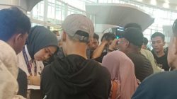 Delapan Jam Terbengkalai, Penumpang Sriwijaya Air Demo di Bandara: “Kami Ditelantarkan!”